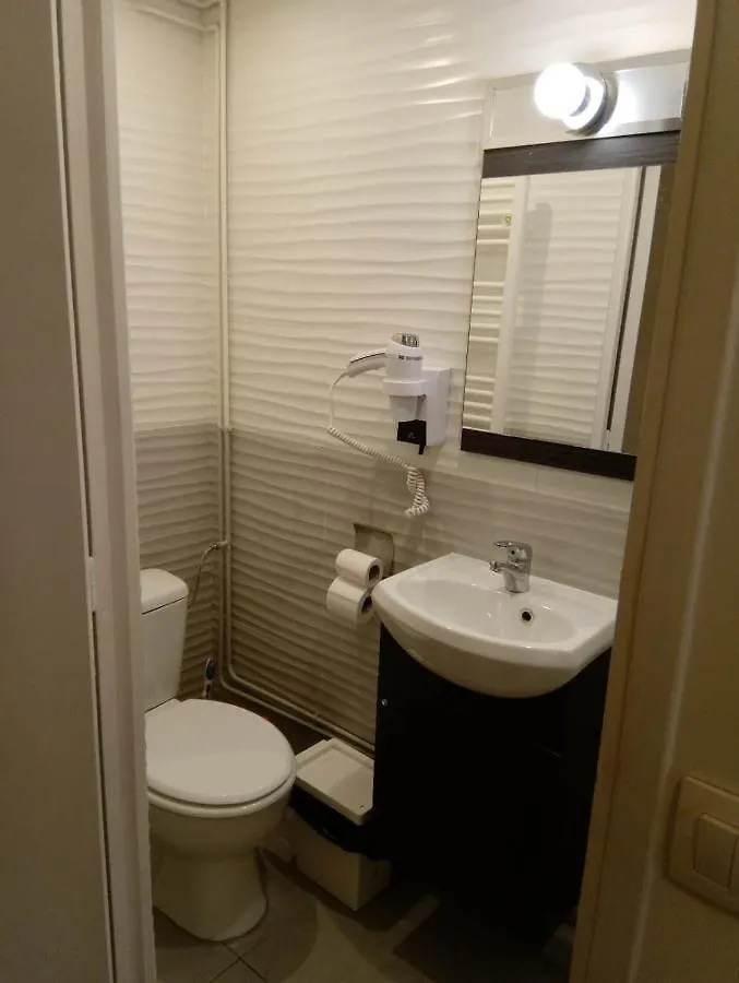 L & D D'hote Bed & Breakfast Paris